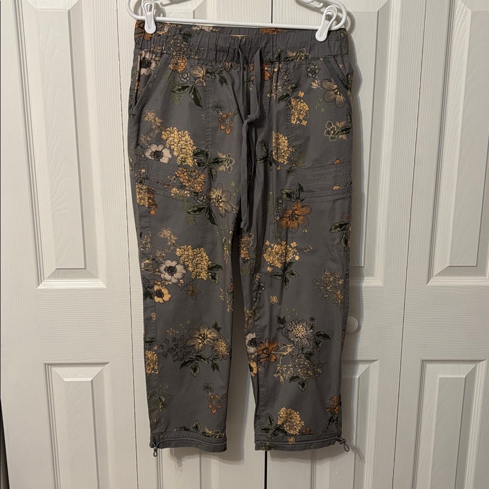 Democracy Gray and Orange Floral Pants